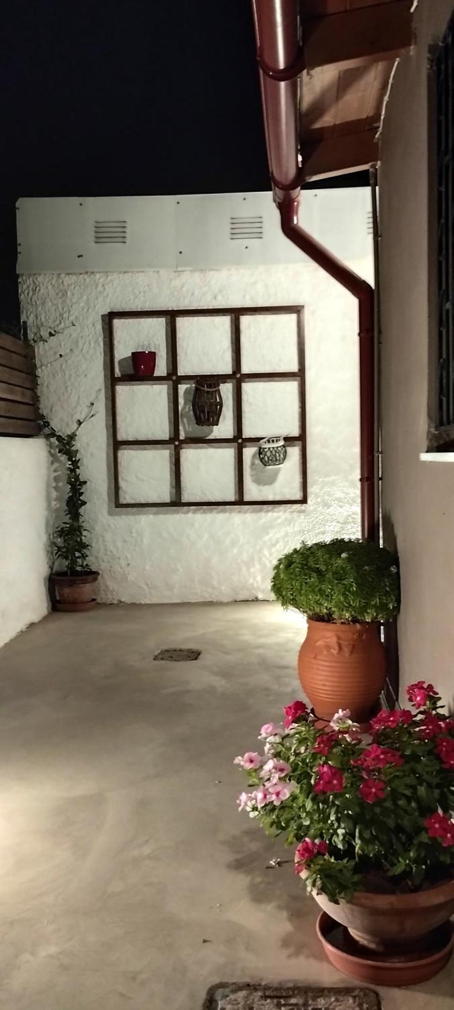 Apartment Pikinas Near Ath Airport *